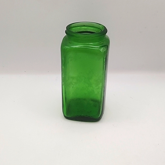 Vintage Owen's Illinois Duraglass Green Glass Jar 6 oz - Picture 1 of 9